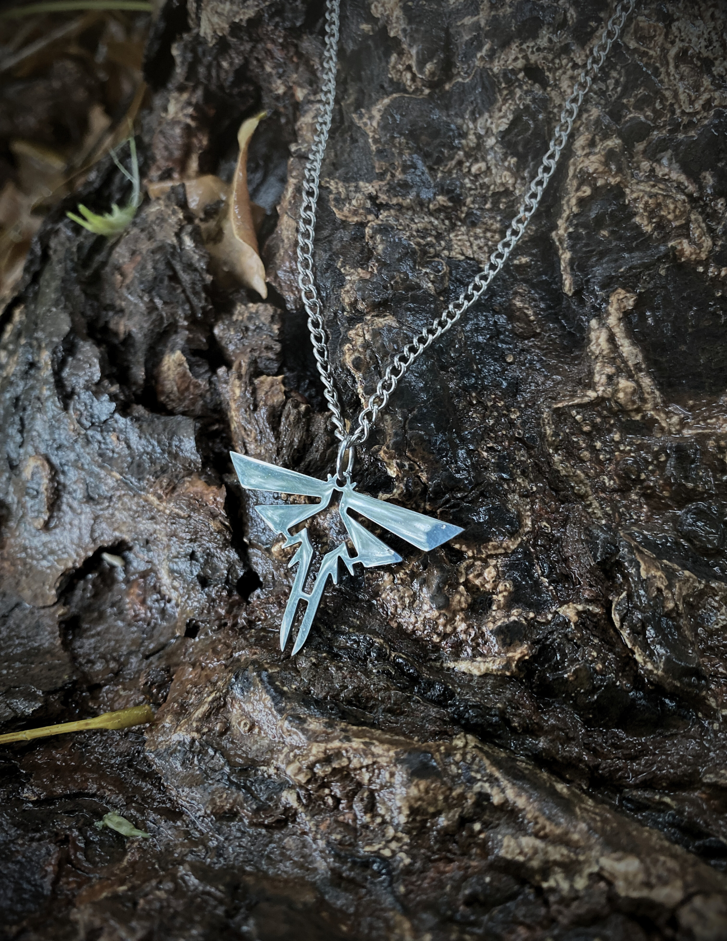 The Firefly Necklace